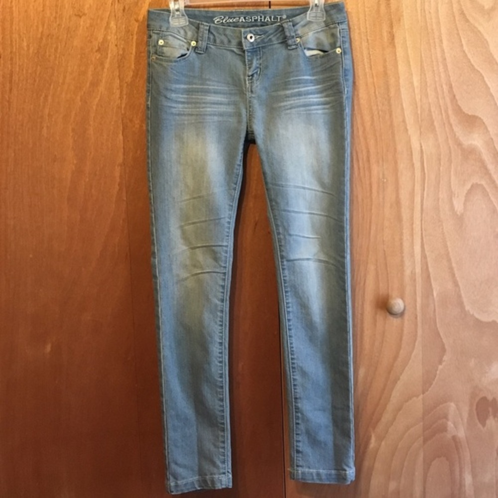 Skinny jeans